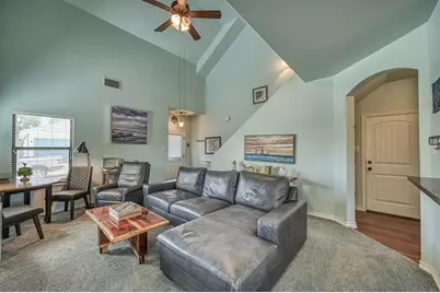 510 Mueller St, Fredericksburg, TX 78624 - Photo 7