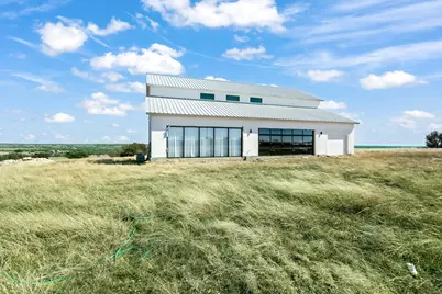 300 W Junker Hill Dr, Fredericksburg, TX 78624 - Photo 3