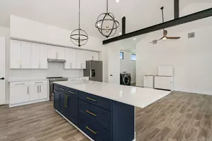 300 W Junker Hill Dr, Fredericksburg, TX 78624 - Photo 25