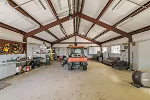 521 Bluff Creek Rd, Center Point, TX 78010 - Photo 43