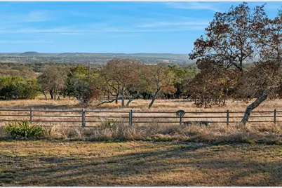 521 Bluff Creek Rd, Center Point, TX 78010 - Photo 65