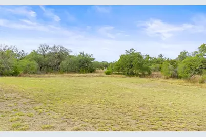 232 Crooked Oak Ln, Round Mountain, TX 78663 - Photo 73