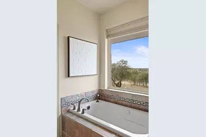 232 Crooked Oak Ln, Round Mountain, TX 78663 - Photo 29