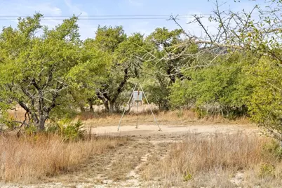 232 Crooked Oak Ln, Round Mountain, TX 78663 - Photo 81