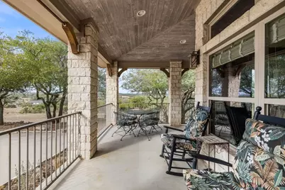 232 Crooked Oak Ln, Round Mountain, TX 78663 - Photo 5
