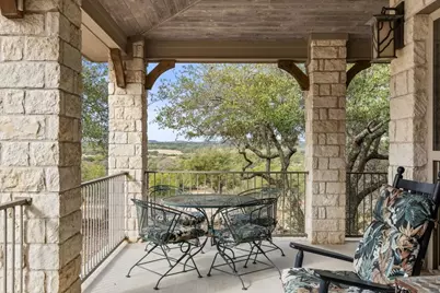 232 Crooked Oak Ln, Round Mountain, TX 78663 - Photo 11