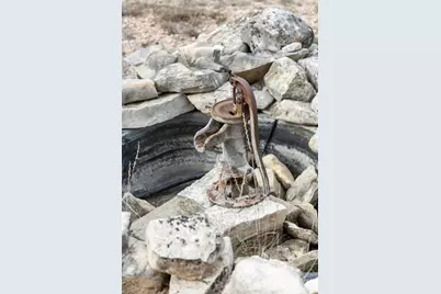 232 Crooked Oak Ln, Round Mountain, TX 78663 - Photo 63