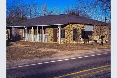 105 4th Street, Blanco, TX 78606 - Photo 1