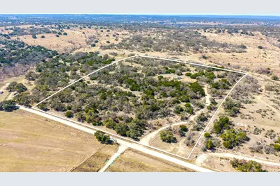 6987 Doss Spring Creek Rd, Fredericksburg, TX 78624 - Photo 1
