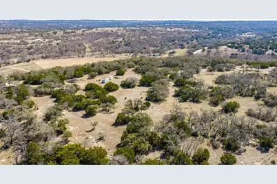 6987 Doss Spring Creek Rd, Fredericksburg, TX 78624 - Photo 3