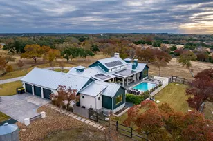 120 Fabelhaft Cir, Fredericksburg, TX 78624 - Photo 5