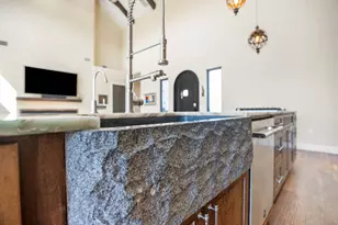 440 Junker Hill Dr, Fredericksburg, TX 78624 - Photo 21