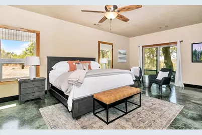 9848 W US Hwy 90, Fredericksburg, TX 78624 - Photo 9