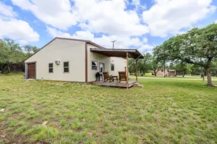 221 Coyote Trl, Harper, TX 78631 - Photo 21