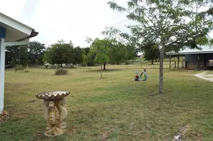 52 Meadows Ln, Fredericksburg, TX 78624 - Photo 5