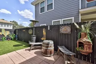 510 Mueller St, Fredericksburg, TX 78624 - Photo 17