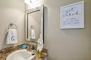 510 Mueller St, Fredericksburg, TX 78624 - Photo 9