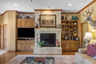 647 Funf Kinder Rd, Fredericksburg, TX 78624 - Photo 27