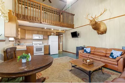 647 Funf Kinder Rd, Fredericksburg, TX 78624 - Photo 81