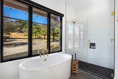 415 Mystic Oaks Trail, Fredericksburg, TX 78624 - Photo 25