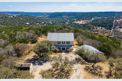 117 Point Rd, Fredericksburg, TX 78624 - Photo 41