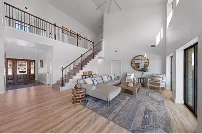 117 Point Rd, Fredericksburg, TX 78624 - Photo 7