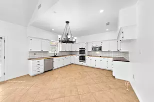 144 E St Andrews Loop, Kerrville, TX 78028 - Photo 9