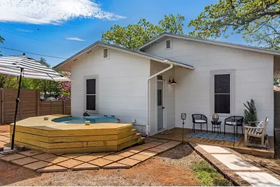 510 N Orange St, Fredericksburg, TX 78624 - Photo 21