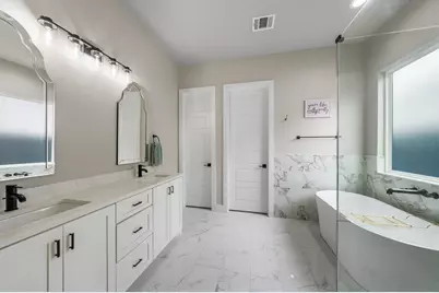 1602 Redwood Ct, Fredericksburg, TX 78624 - Photo 13