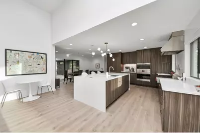 1601 Sycamore Ln, Kingwood, TX 77339 - Photo 9