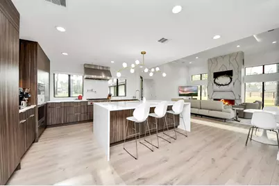 1601 Sycamore Ln, Kingwood, TX 77339 - Photo 11