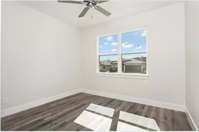 708 Wedgewood Lane, Fredericksburg, TX 78624 - Photo 15