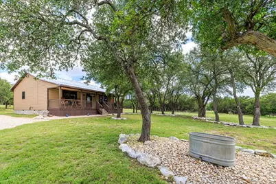 221 Coyote Trail, Harper, TX 78631 - Photo 17