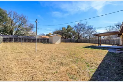 1003 Avenue D, Fredericksburg, TX 78624 - Photo 27