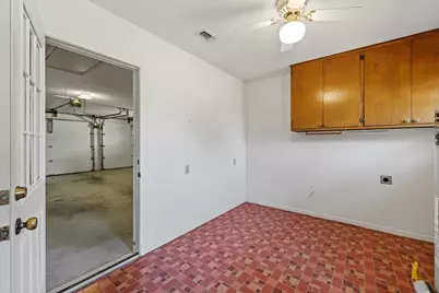 1003 Avenue D, Fredericksburg, TX 78624 - Photo 11