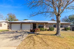 1003 Ave D, Fredericksburg, TX 78624 - Photo 1