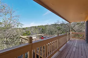115 Codrington St, Kerrville, TX 78028 - Photo 27