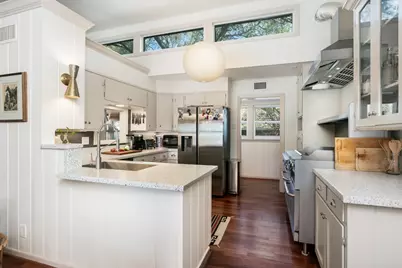 610 Cave Ln, San Antonio, TX 78209 - Photo 9