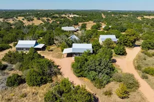 9848 W US Hwy 290, Fredericksburg, TX 78624 - Photo 15