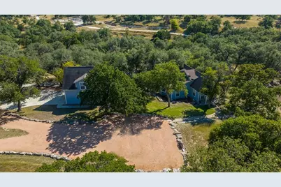 3408 Grape Creek Rd, Fredericksburg, TX 78624 - Photo 3