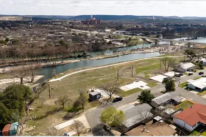 2106 Waterfront Dr, Kerrville, TX 78028 - Photo 13