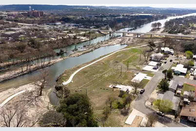 2106 Waterfront Dr, Kerrville, TX 78028 - Photo 15