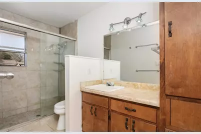 115 Crestwood Dr, Fredericksburg, TX 78624 - Photo 9