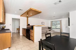 115 Crestwood Dr, Fredericksburg, TX 78624 - Photo 5