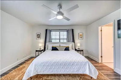1009 Avenue D, Fredericksburg, TX 78624 - Photo 9