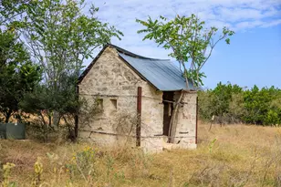 957-959 Cedar Hills Dr, Fredericksburg, TX 78624 - Photo 45