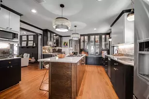 107 Glenwood Dr, Fredericksburg, TX 78624 - Photo 15