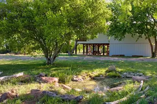 2433 Co Rd 102, Llano, TX 78643 - Photo 23