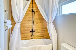 105 Elmer Rd, Llano, TX 78643 - Photo 9