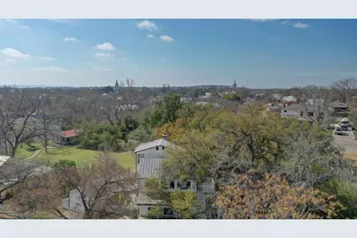 507 W Travis St, Fredericksburg, TX 78624 - Photo 47